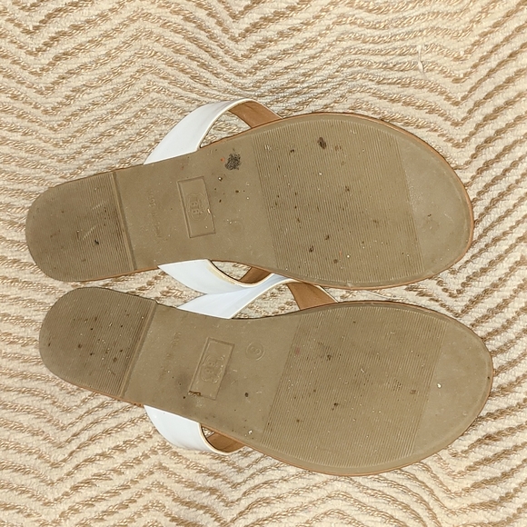 Sandals - Picture 2 of 3